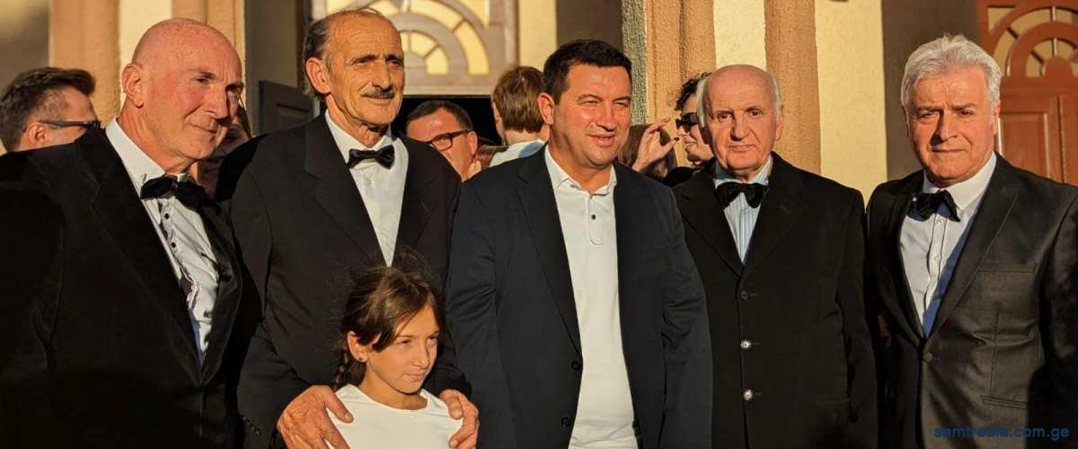 ტრიო ,,სიმები