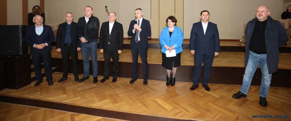 წარჩინებული მოსწავლეების დაჯილდოების ცერემონია გაიმართა