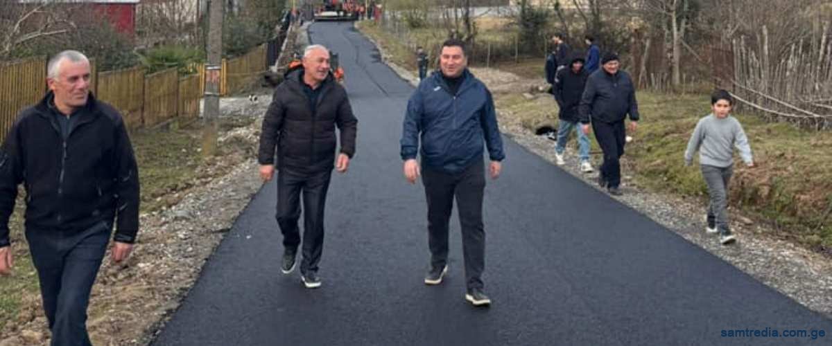 ტოლების ადმინისტრაციულ ერთეულში ასფალტ-ბეტონის გზა ეწყობა