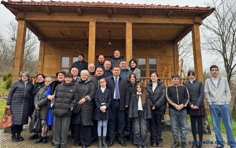 სამტრედიის მუნიციპალიტეტის მერი დავით ბახტაძის ინიციატივით აკადემიკოს აკაკი შანიძის სახლ მუზეუმი რეაბილიტირდა